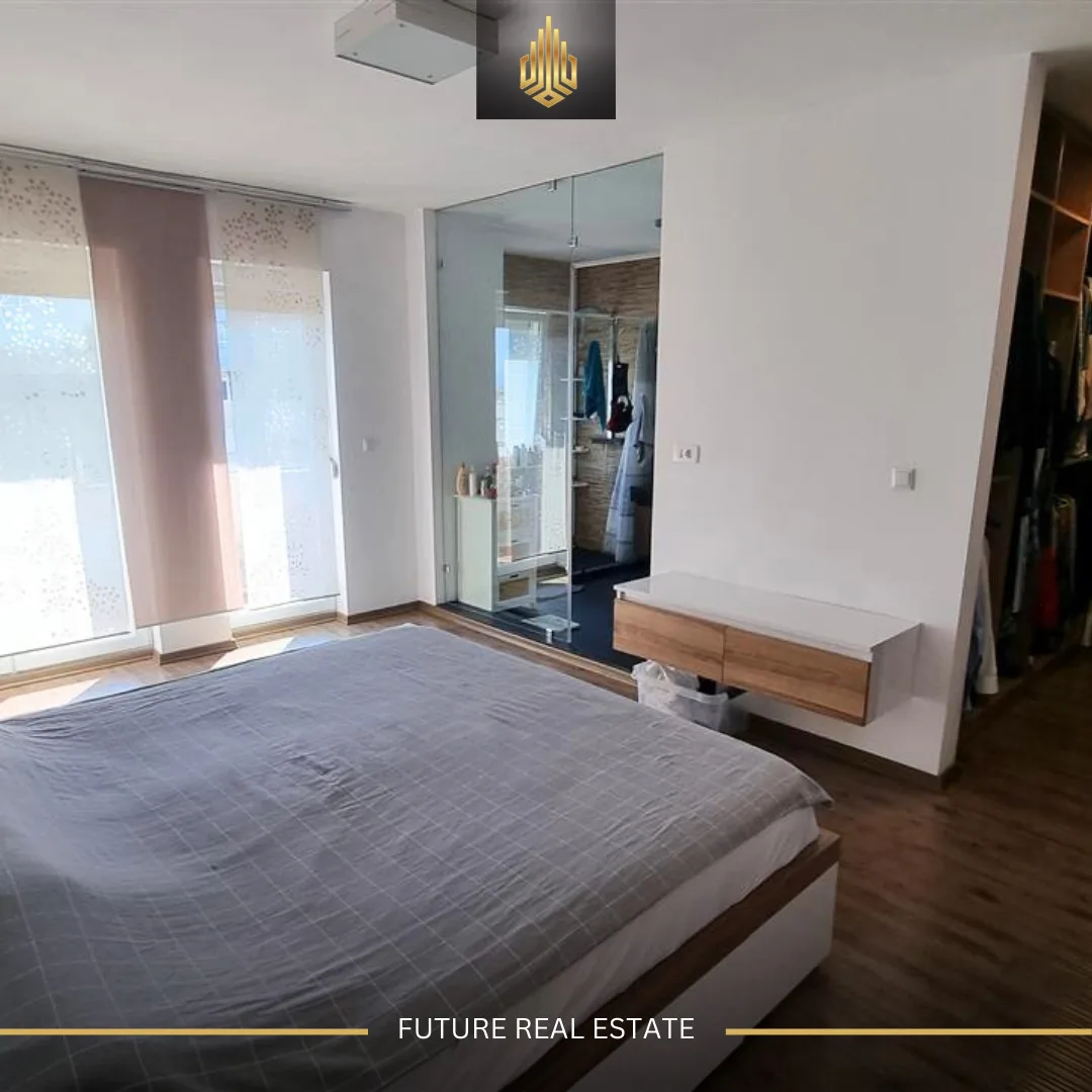 Penthouse me QERA/265m²