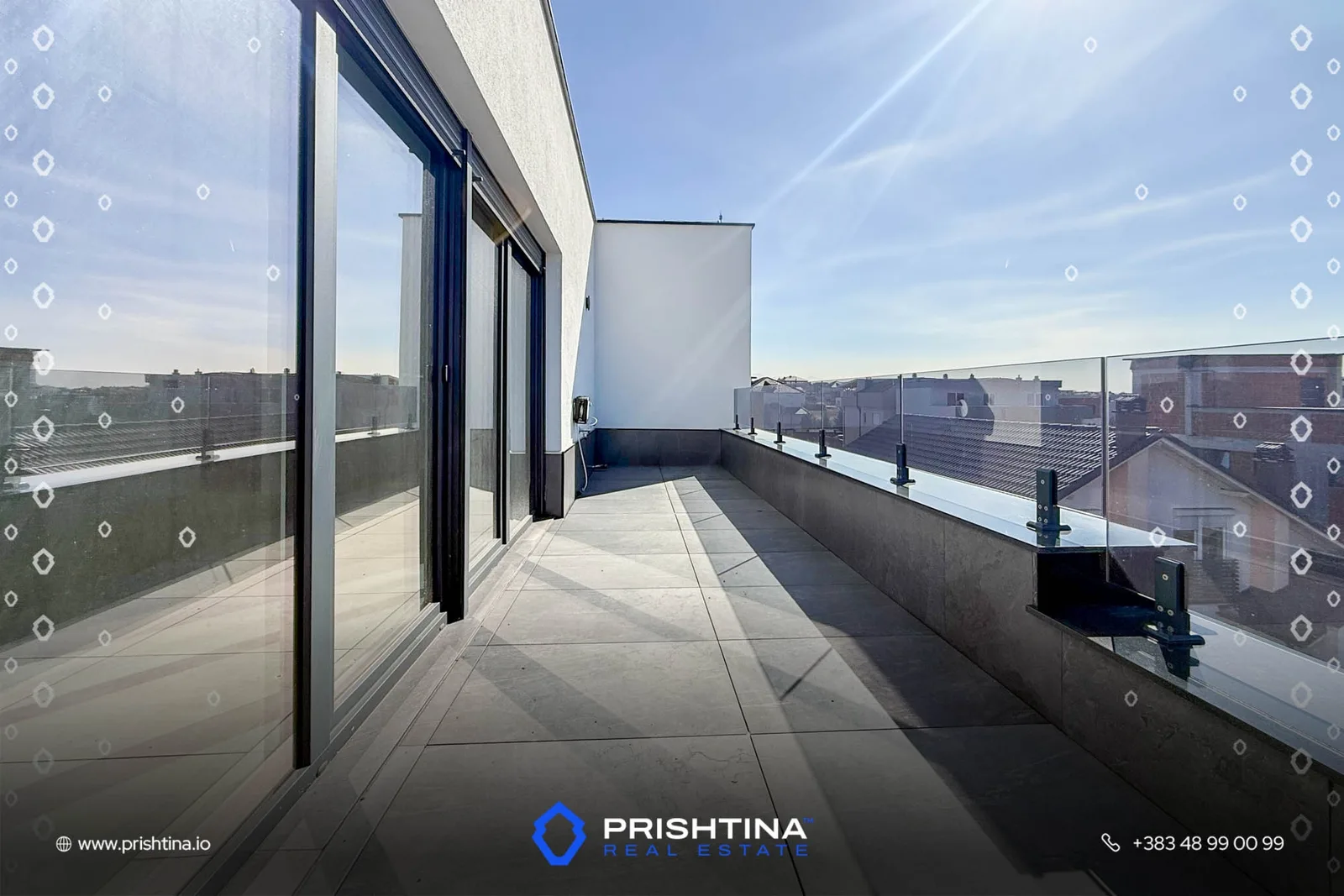 Shtëpi në shitje 273m² në Veternik