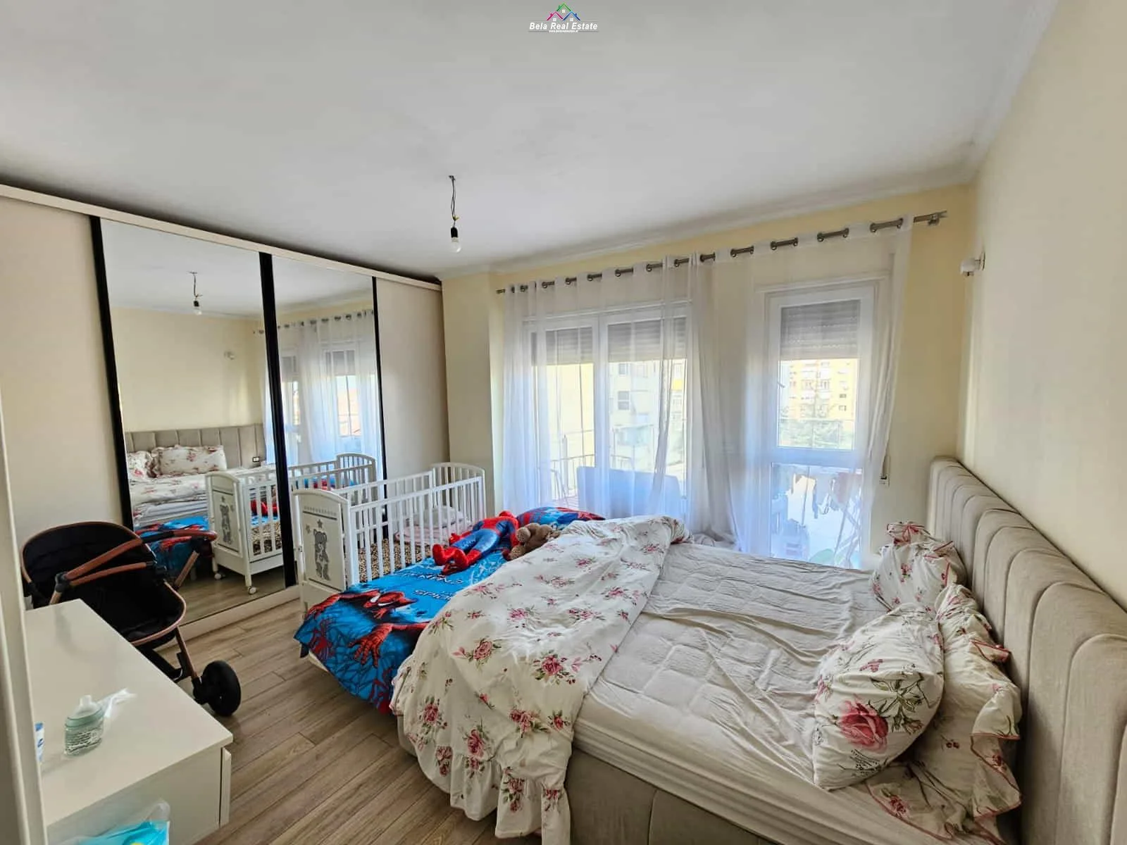Apartament Ne Shitje 3+1 ne Laprake (ID B130104) Tirane