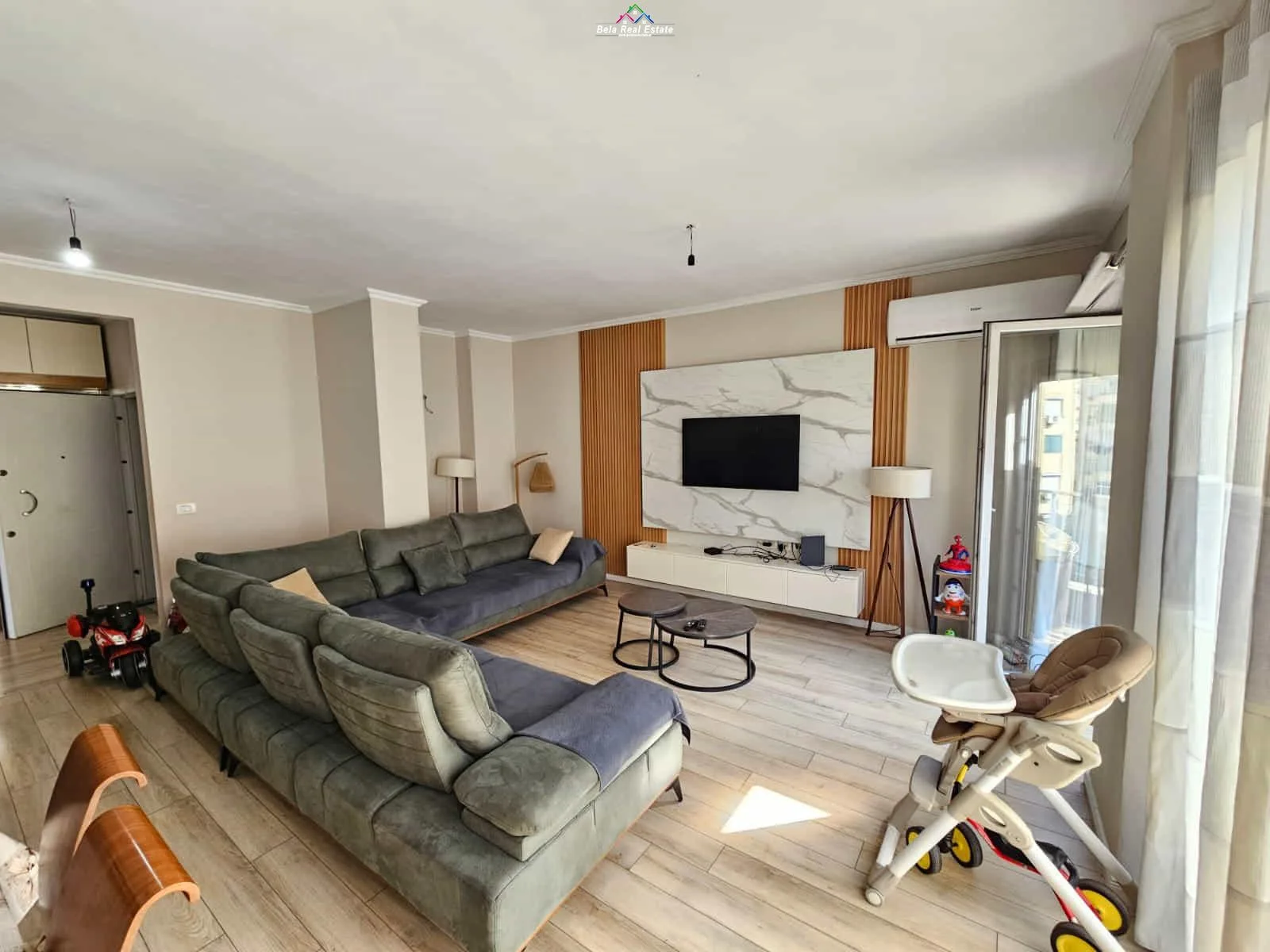 Apartament Ne Shitje 3+1 ne Laprake (ID B130104) Tirane