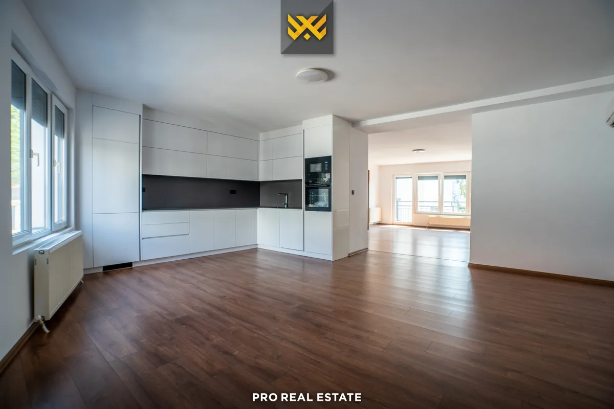 Shtëpi 650m² për #SHITJE në Dragodan