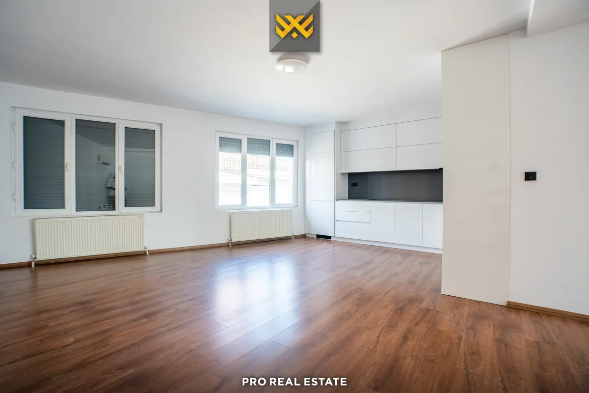 Shtëpi 650m² për #SHITJE në Dragodan