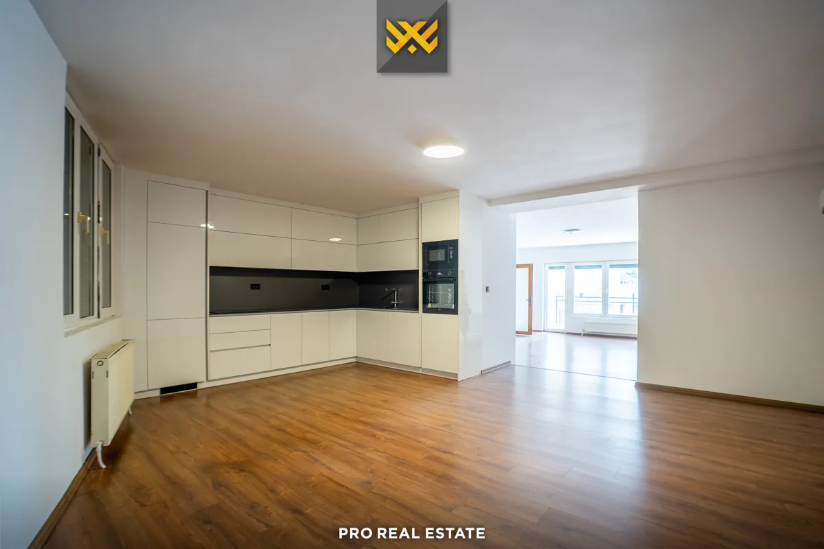 Shtëpi 650m² për #SHITJE në Dragodan