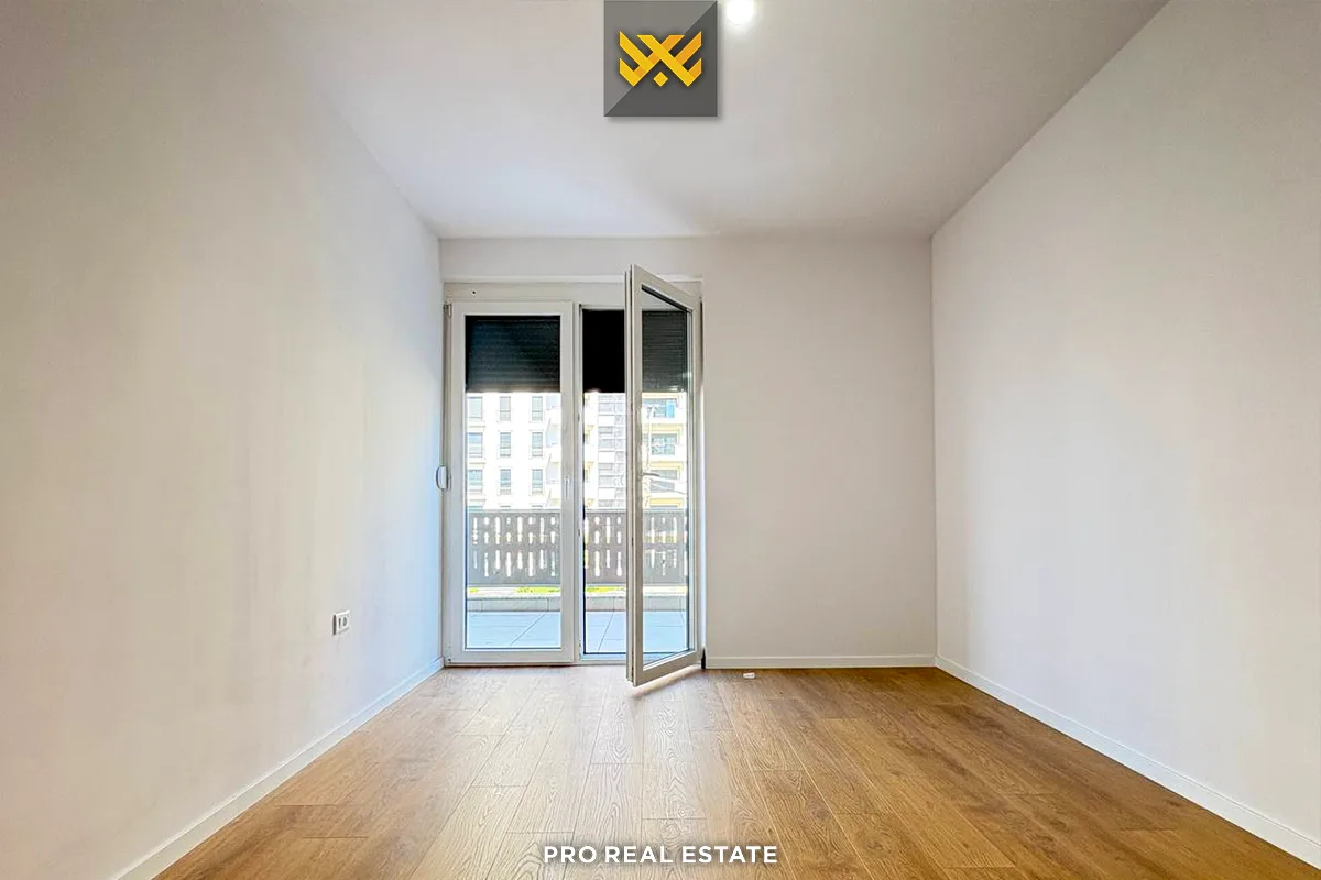 Banesë / Zyrë 117m² + 60m² me #QIRA te Prishtina e Re