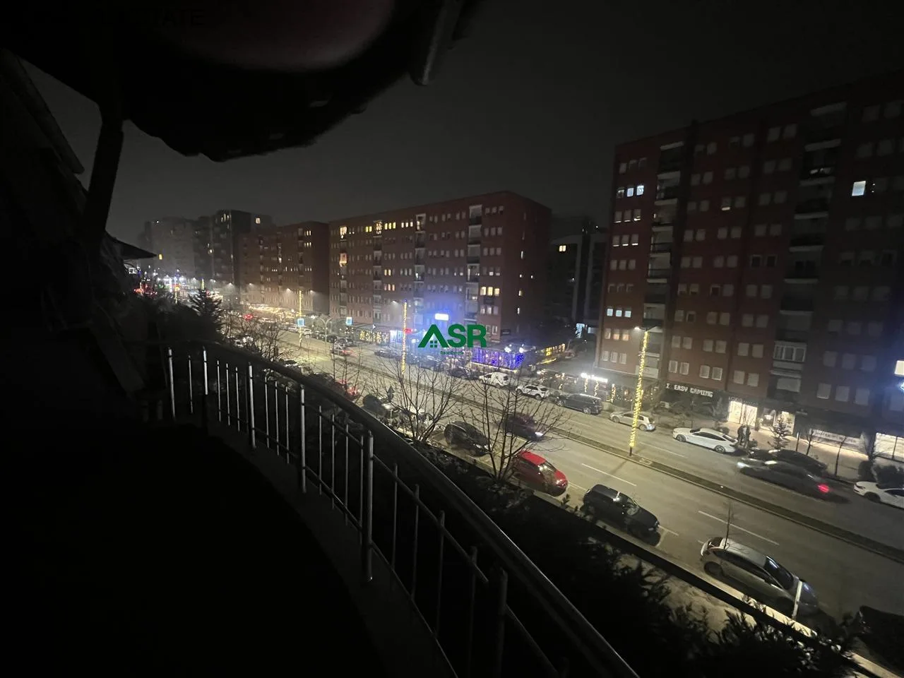 #ID:4063 Banesë 160m2 me #qira në rr.B