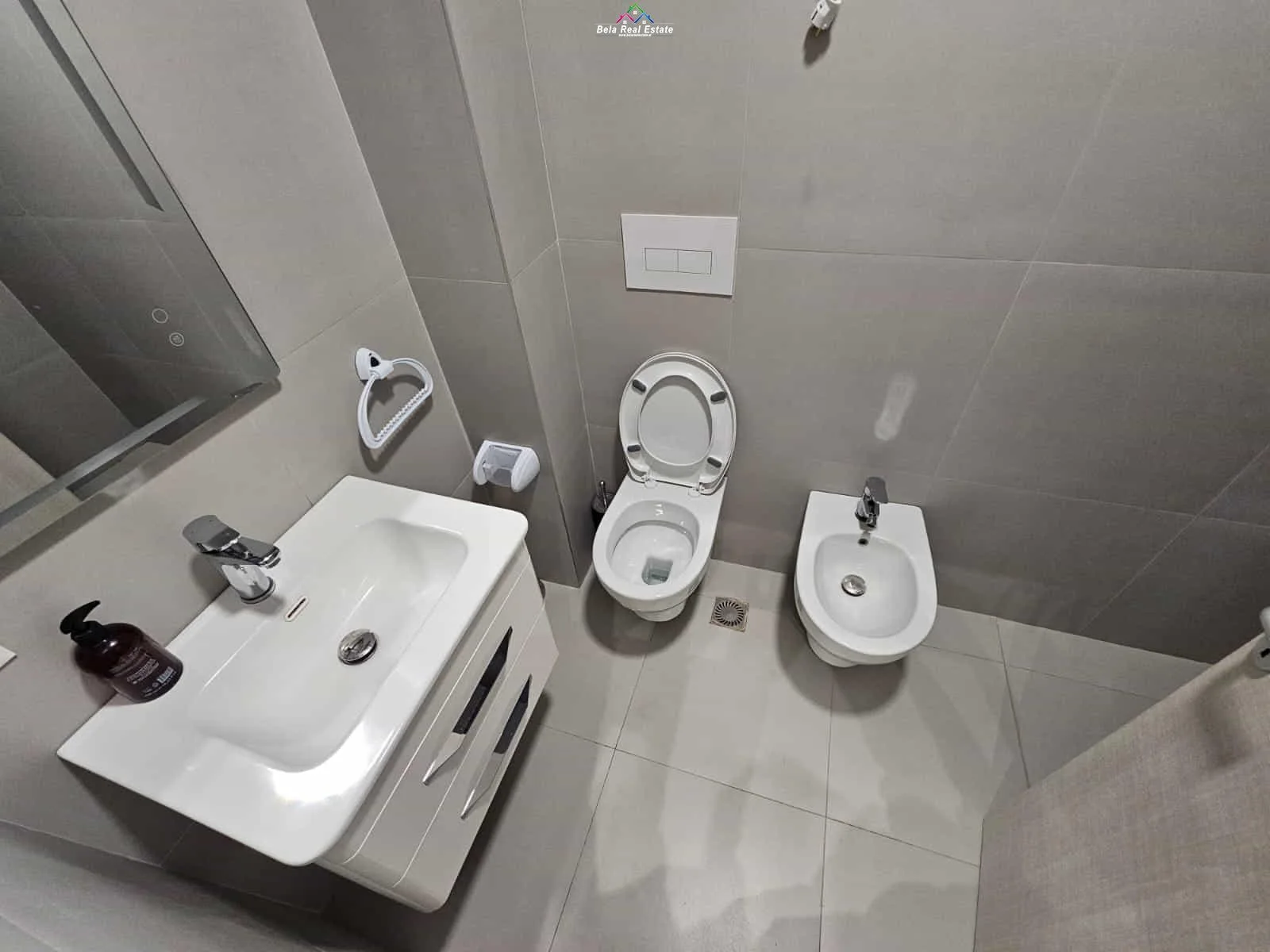 Apartament me Qera 1+1 tek River Residence Astir (ID B210944) Tirane