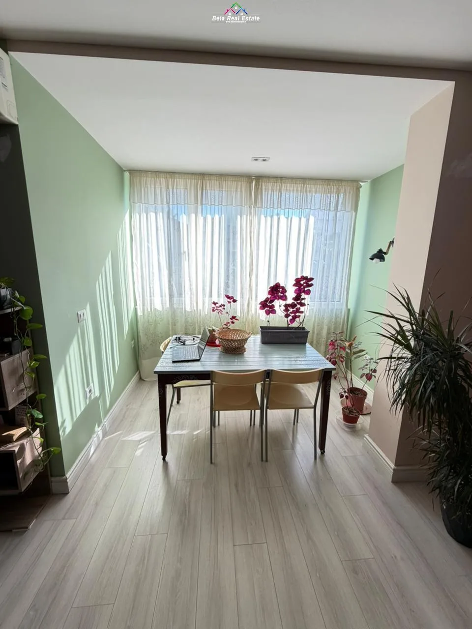 Apartament Me Qera 2+1 Tek Ish Tregu Elektrik ( ID B221404) Tirane