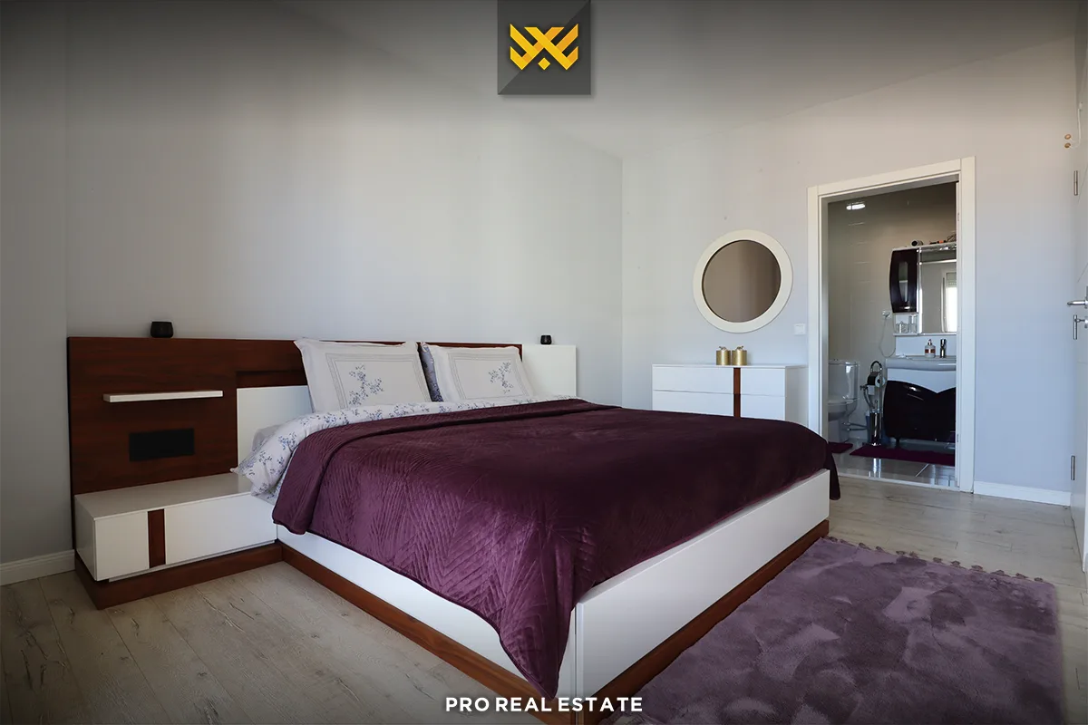 Banesë - Penthouse 324m² për #SHITJE në Fushë Kosovë.
