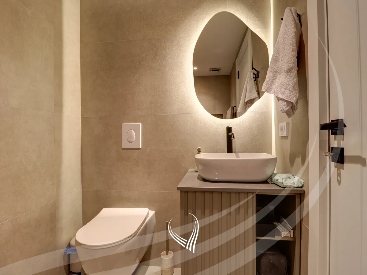 Penthouse me 3 dhoma gjumi me qira në lagjen Mati 1