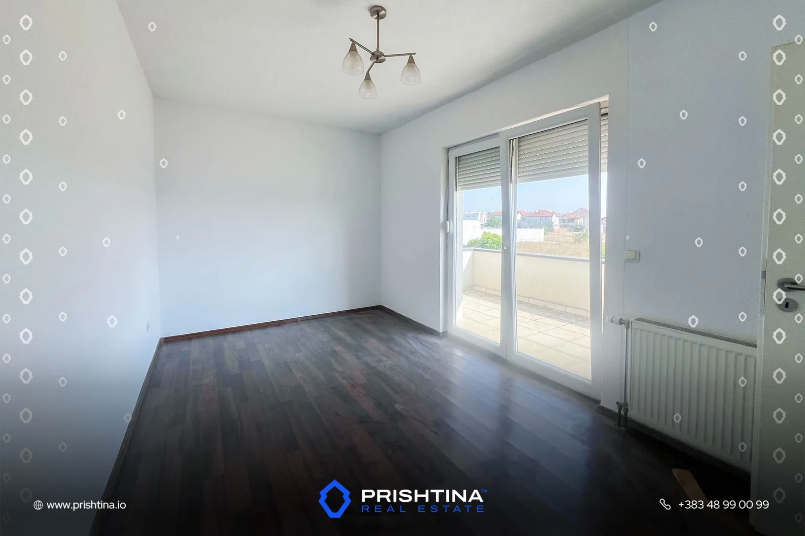 Shtëpi në shitje 275m² + 3 ari tokë në Lagjen Qëndresa