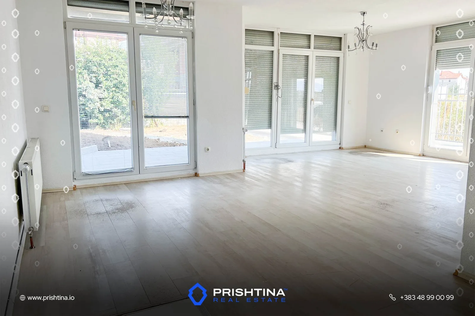 Shtëpi në shitje 275m² + 3 ari tokë në Lagjen Qëndresa