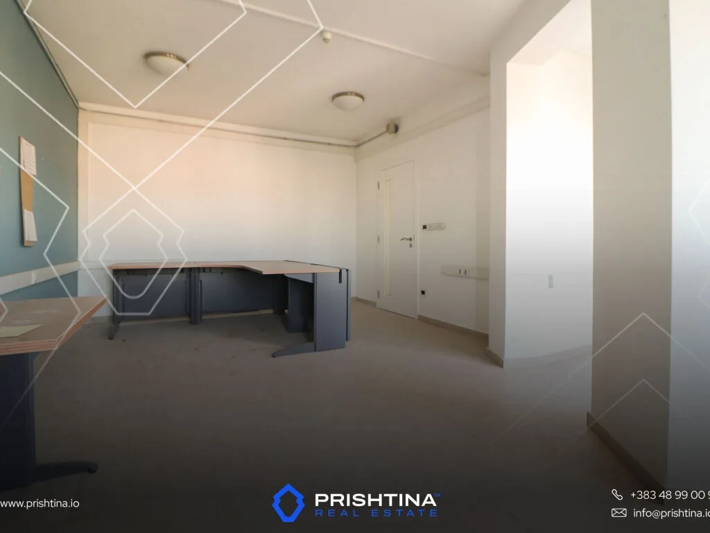 Objekt me qira 630m² në Arbëri/Dragodan
