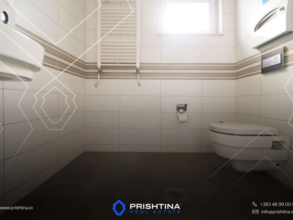 Objekt me qira 630m² në Arbëri/Dragodan