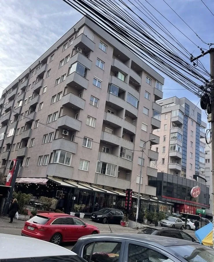 Banesë në shitje në Fushë Kosovë