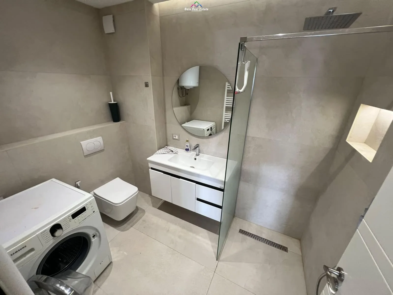 Apartament Me Qera 1+1 Tek Dritan Hoxha (ID B2101266) Tirane