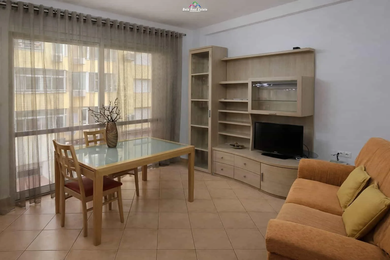 Apartament Me Qera 2+1 Tek Komuna E Parisit ( ID B2201730) Tirane