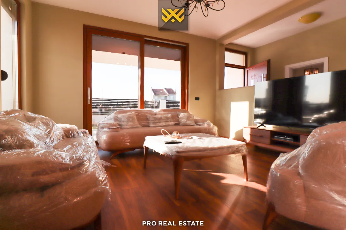 Shtëpi 120m² + 25m² me #QIRA në Lagjen Qëndresa