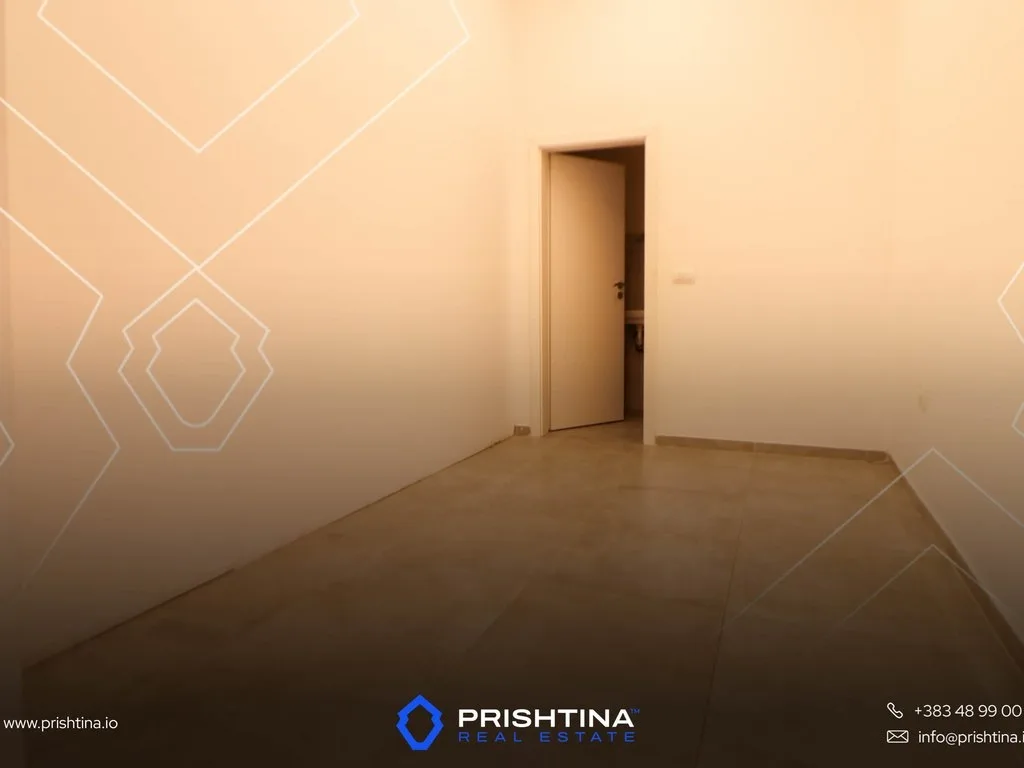 Lokal me qira 155m² në Prishtina e Re