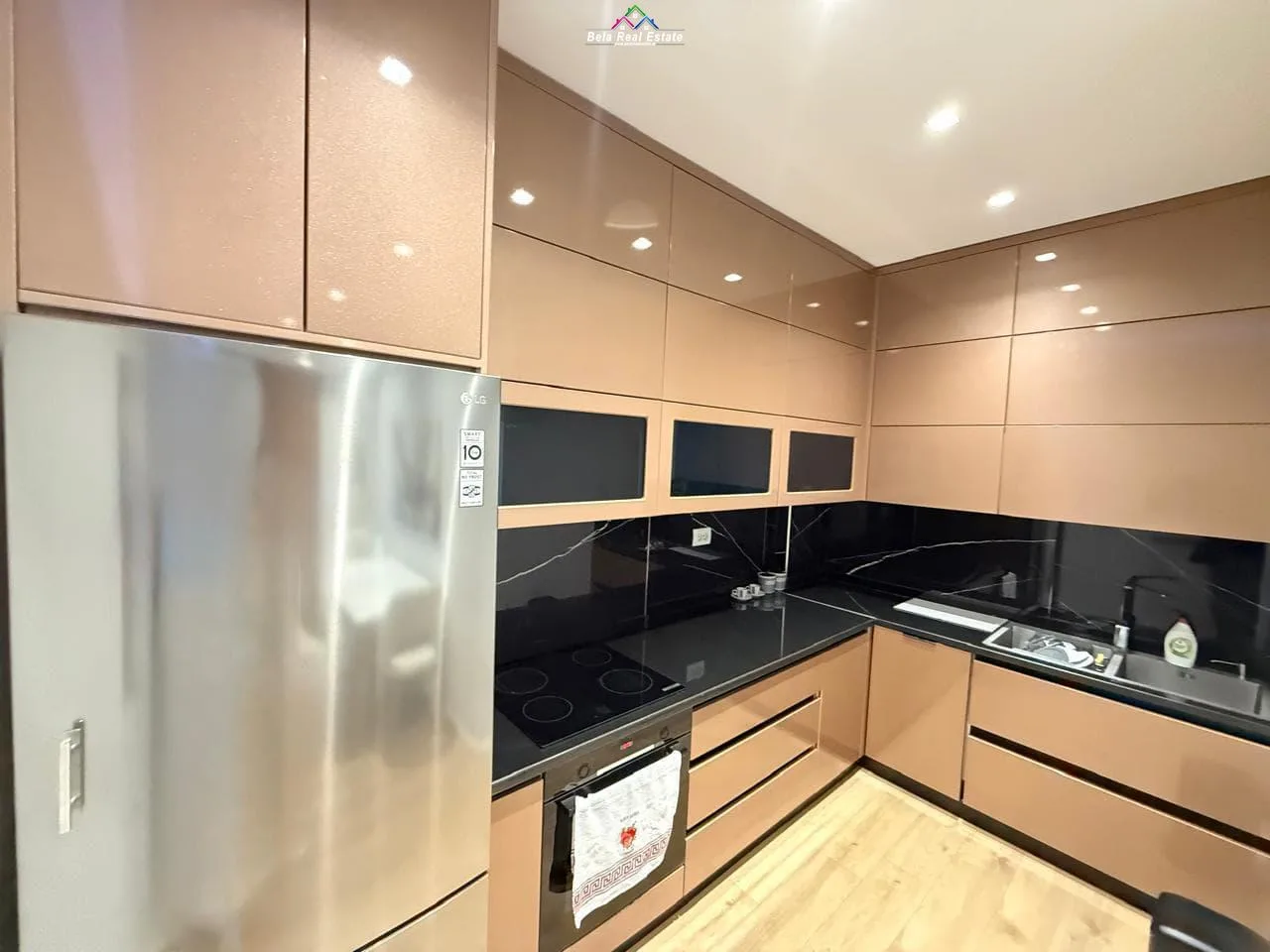 Apartament Me Qera 1+1 Tek Garden Building (ID B2101394) Tirane