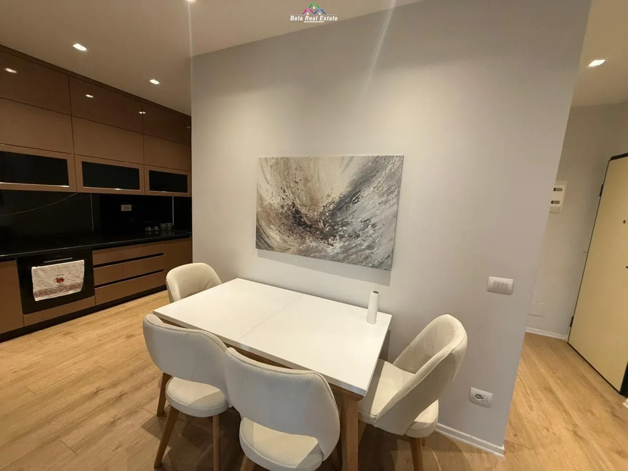 Apartament Me Qera 1+1 Tek Garden Building (ID B2101394) Tirane