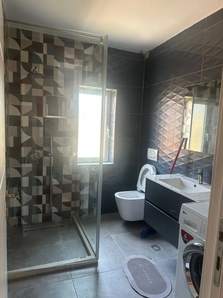 Apartament Me Qera 3+1 Tek Rruga e Durresit (ID B23146) Tirane