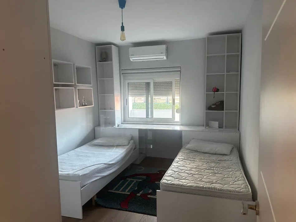 Apartament Me Qera 3+1 Tek Rruga e Durresit (ID B23146) Tirane