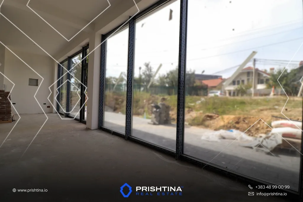 Lokal për #shitje 244.40m² te Prishtina e Re