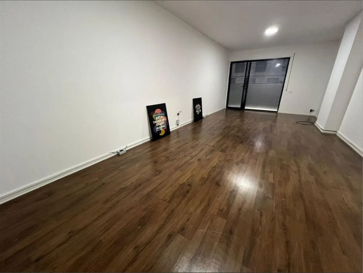 Zyre me qera 2+1 Ne Kompleksin ASL (ID BZ2199) Tirane