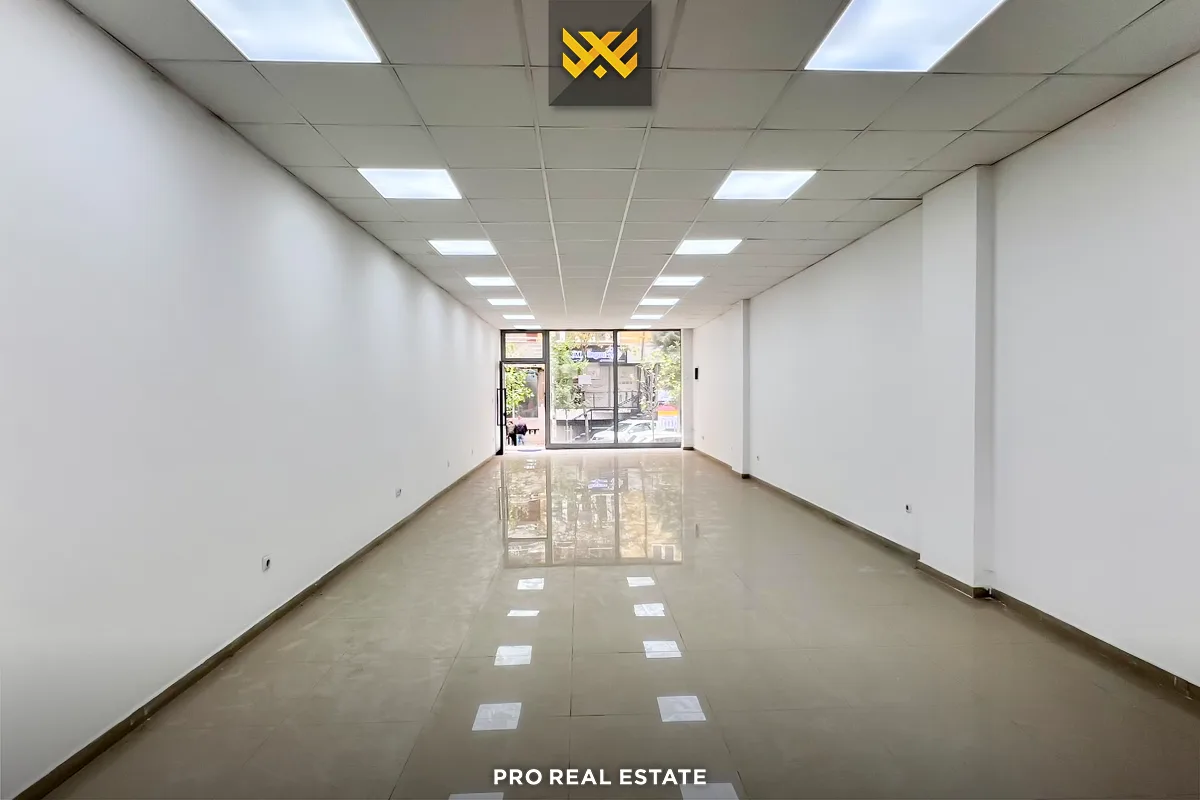 Lokal 72m² me #QIRA në Fushë Kosovë