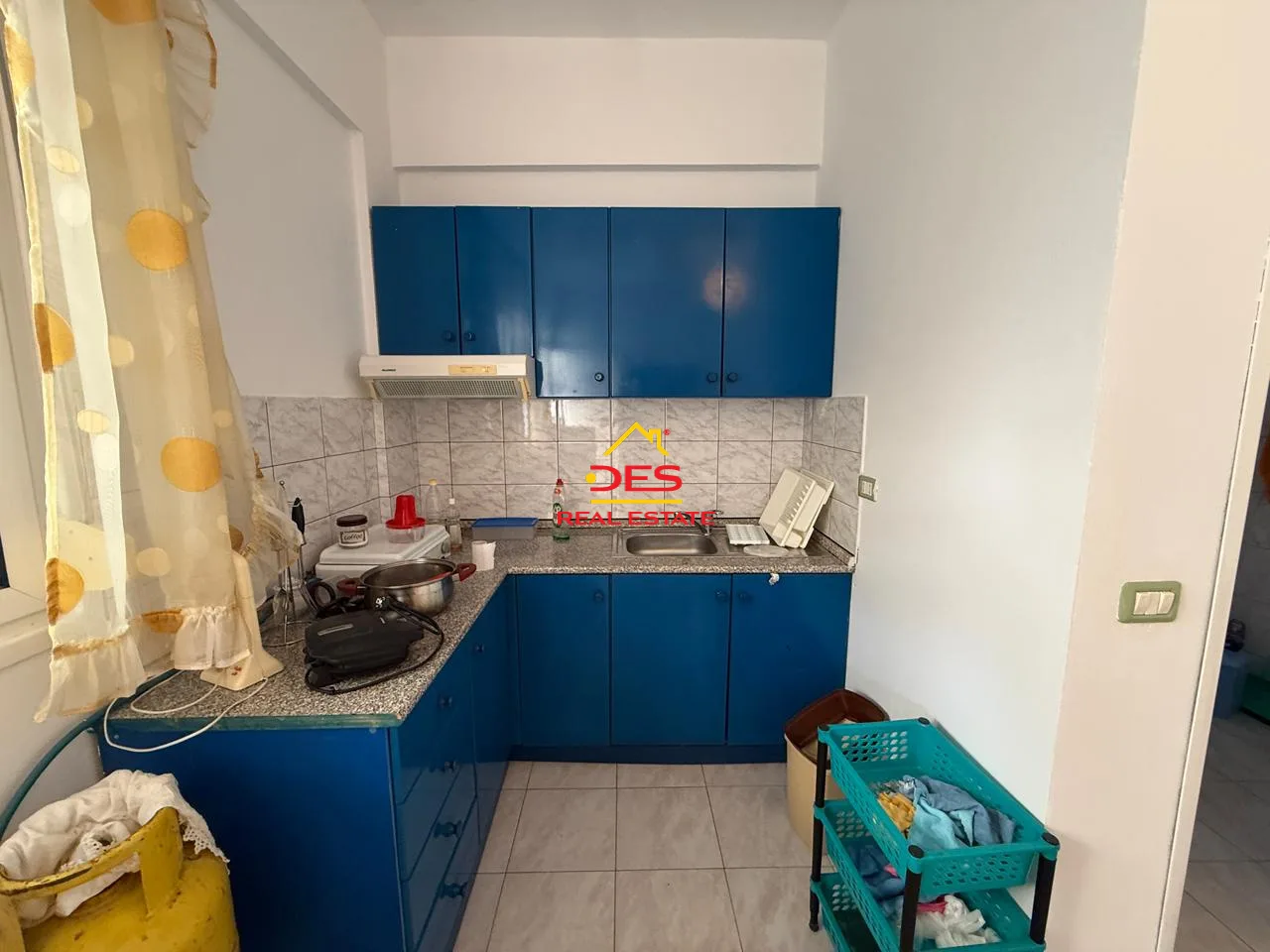 SHITET NDËRTESË 2-KATËSHE NË UJI TË FTOHTË, VLORË 📍 (Ish-kampi punëtorëve)