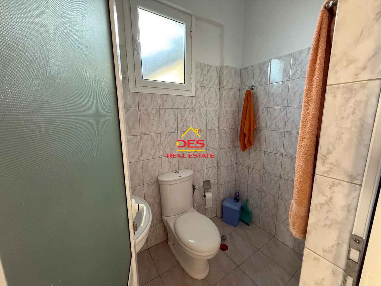 SHITET NDËRTESË 2-KATËSHE NË UJI TË FTOHTË, VLORË 📍 (Ish-kampi punëtorëve)
