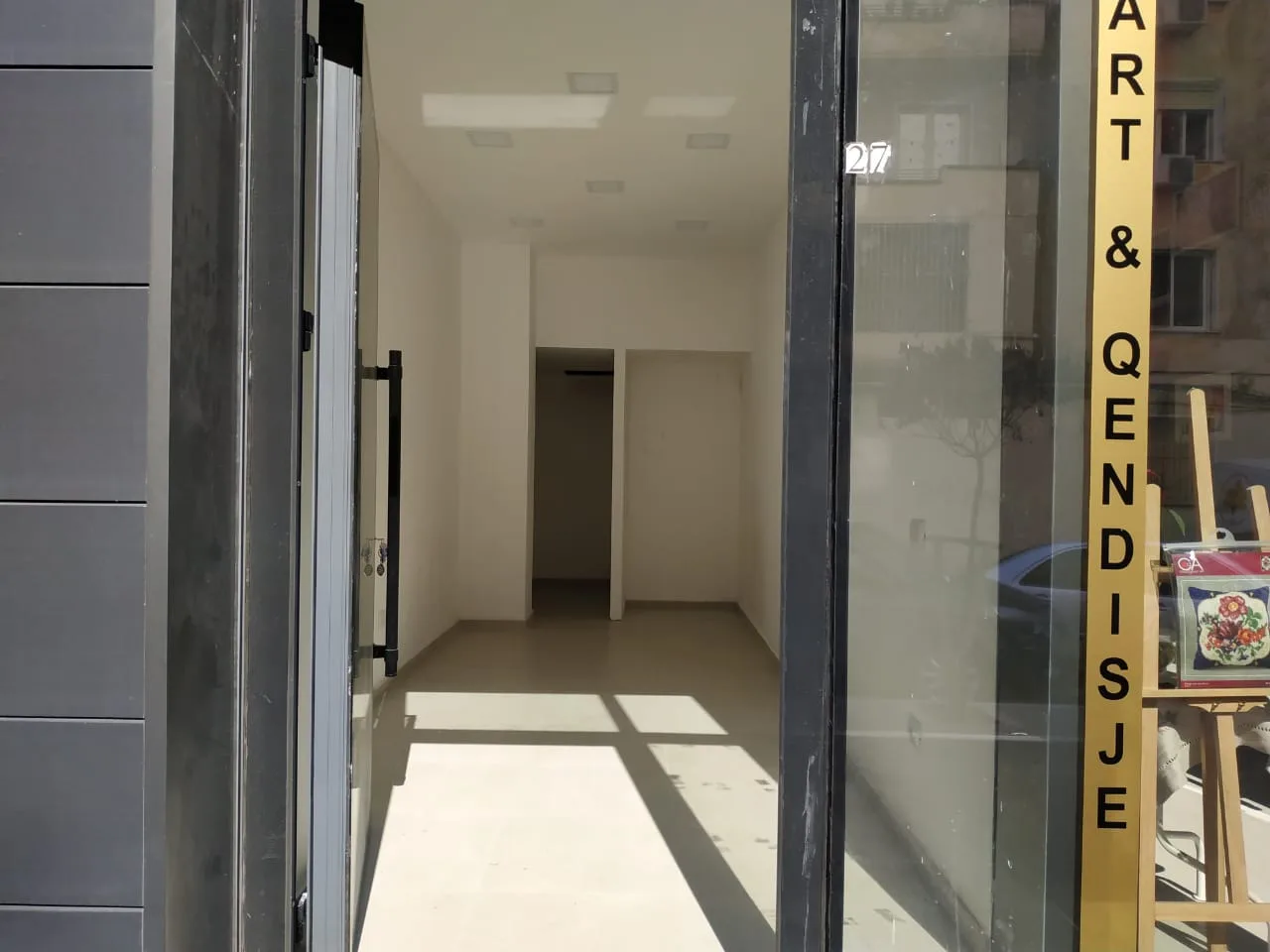 Shitet ambient biznesi tek myslym shyri, tiranë