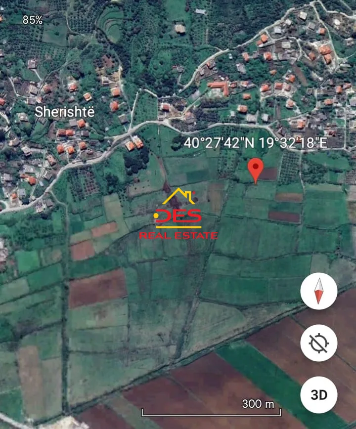 Shitet tokë-are në sherishtë qishbardhë, vlorë