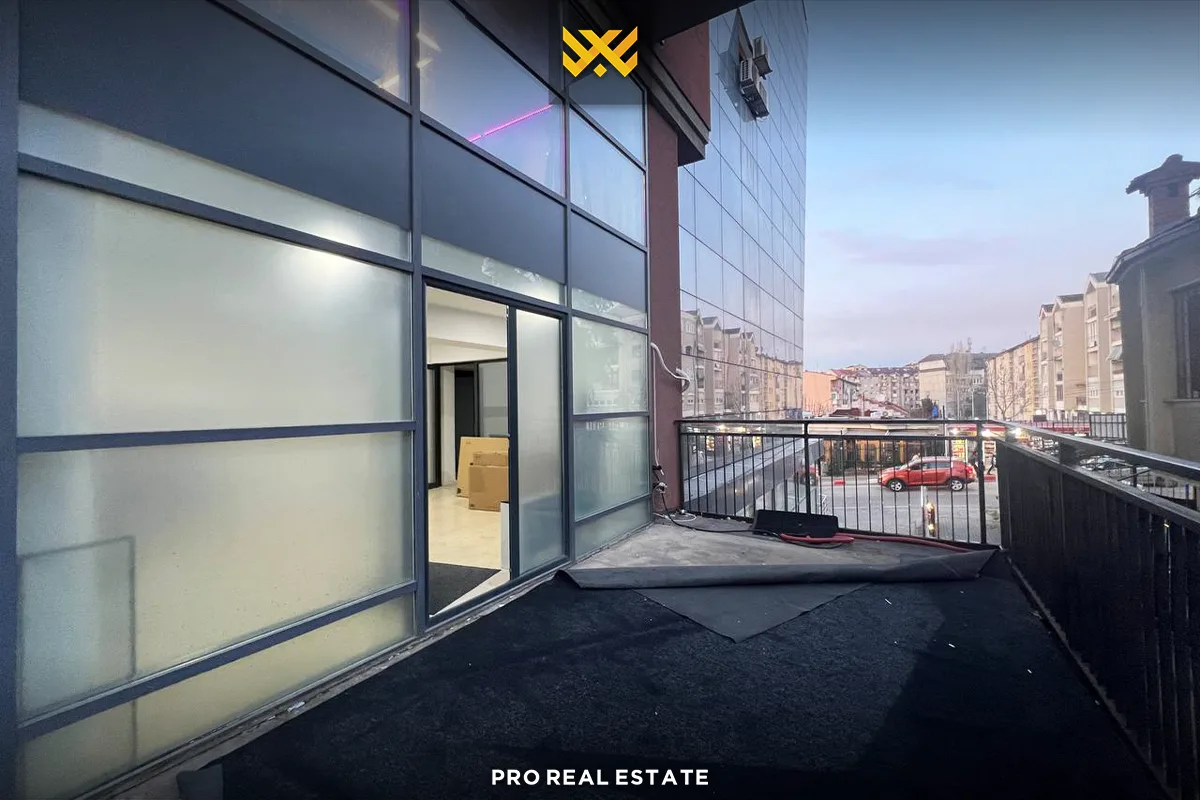 Lokal 28m² me #QIRA në Ulpianë.