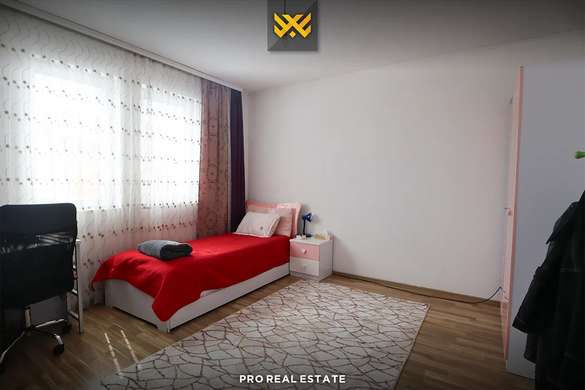 Shtëpi 210m² për #SHITJE në Kodrën e Trimave.
