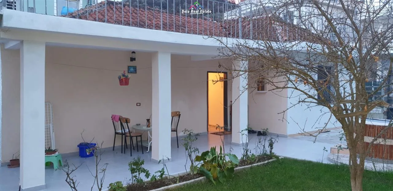 Shitet Shtepi 1 Kateshe 2+1 Ne Vore (ID BV098) Tirane
