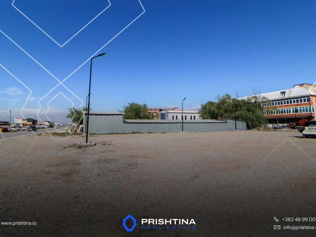 Truall me #shitje 1.1 hektar në Magjistralen Prishtinë–Ferizaj