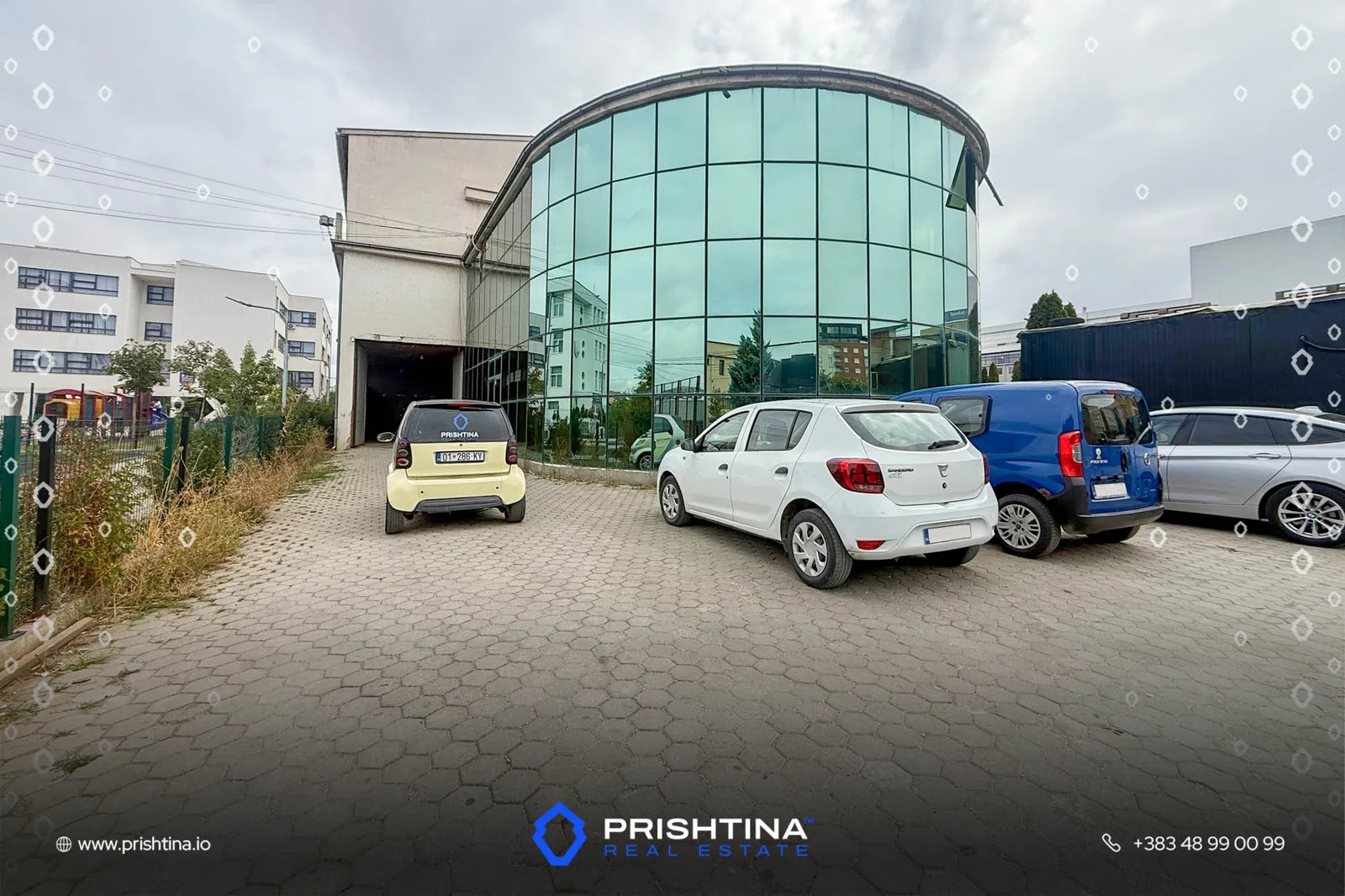 Objekt me qira 700m² në Fushë Kosovë