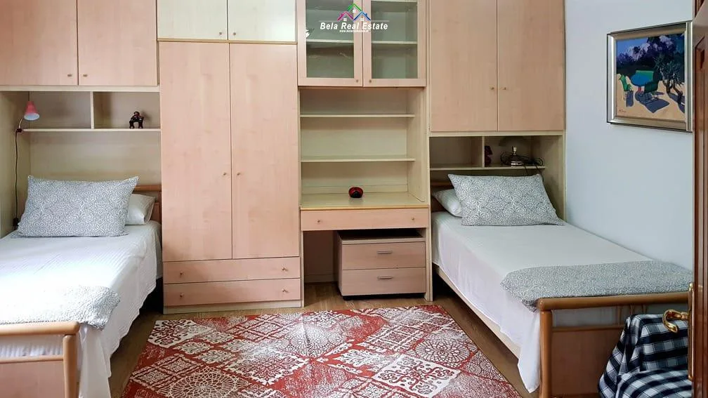 Garsoniere Me Qera Tek  Rruga Fortuzi (ID BG108) Tirane