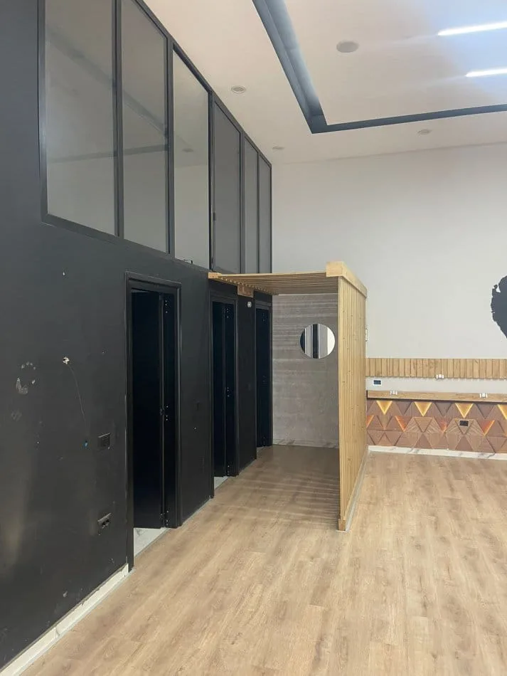Lokal Me Qera Tek 5 Maji (ID BL2159) Tirane