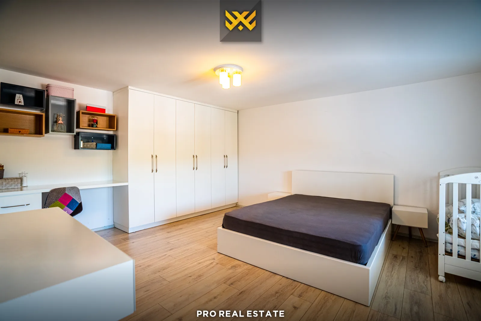 Shtëpi 800m² për #SHITJE në Taslixhe.