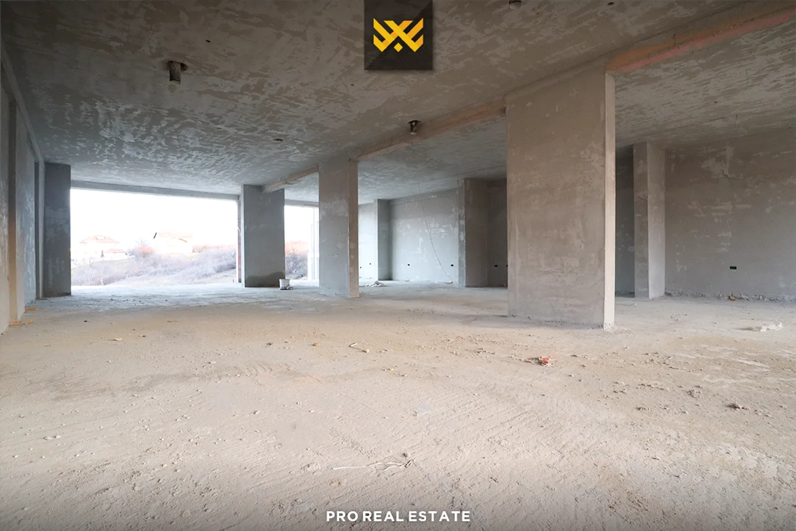 Lokal 244m² në #SHITJE te Prishtina e Re.