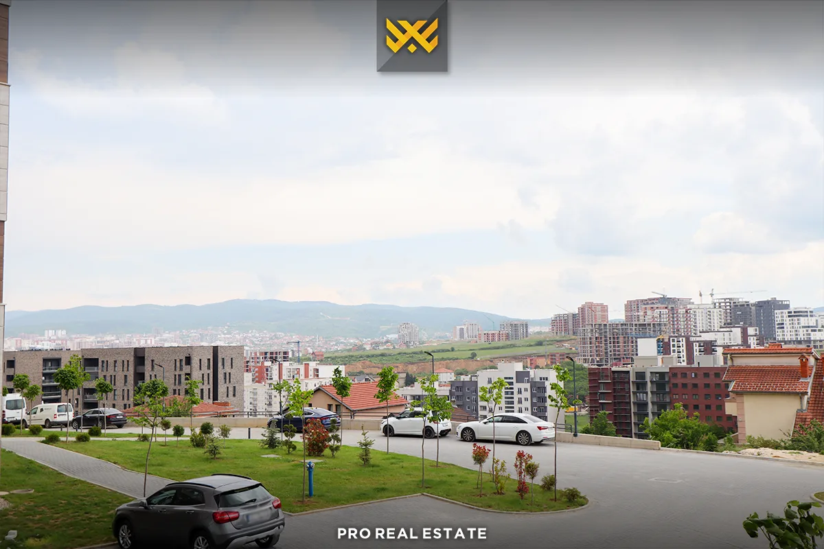 Banesë 198m² me #QIRA te Prishtina e Re.