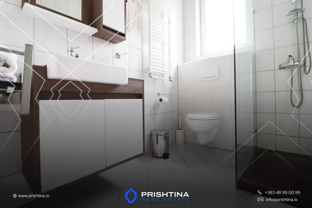 Objekt me qira 870m² në Sofali