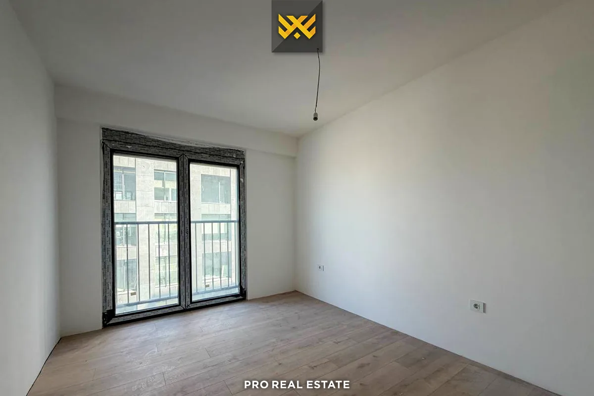 Banesë / Zyrë 100m² me #QIRA në Lakrishtë