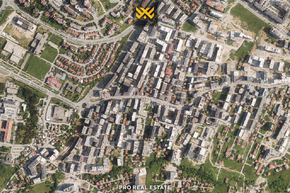 Lokal 430m² për #SHITJE në Lagjen e Spitalit