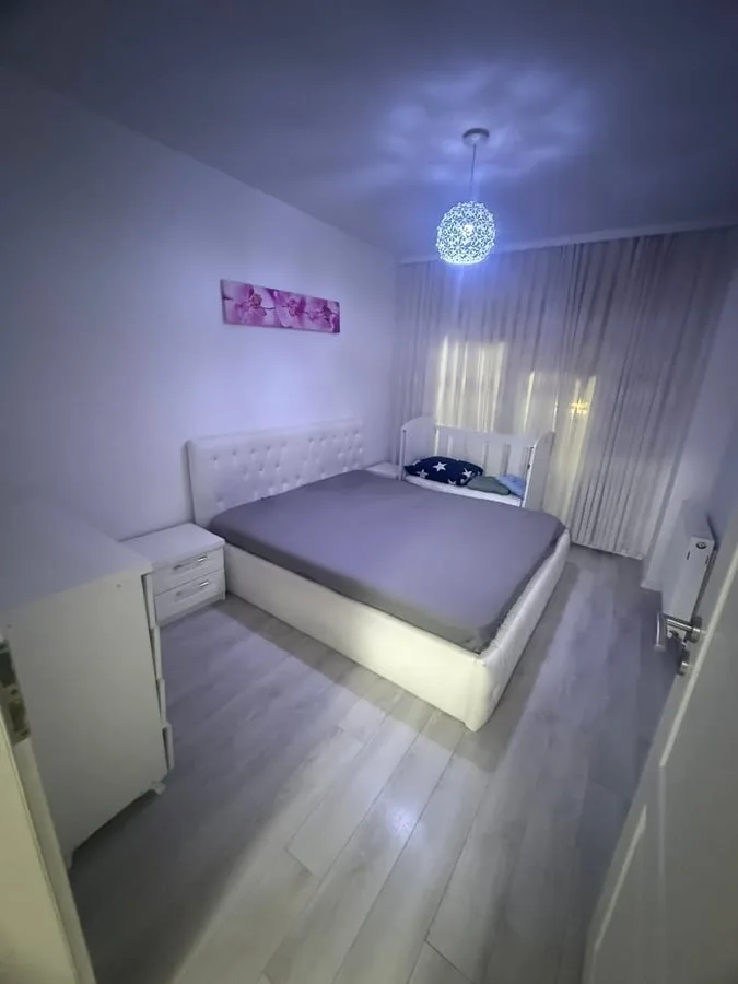 Banesë me qira 2+1 në Fushë Kosovë