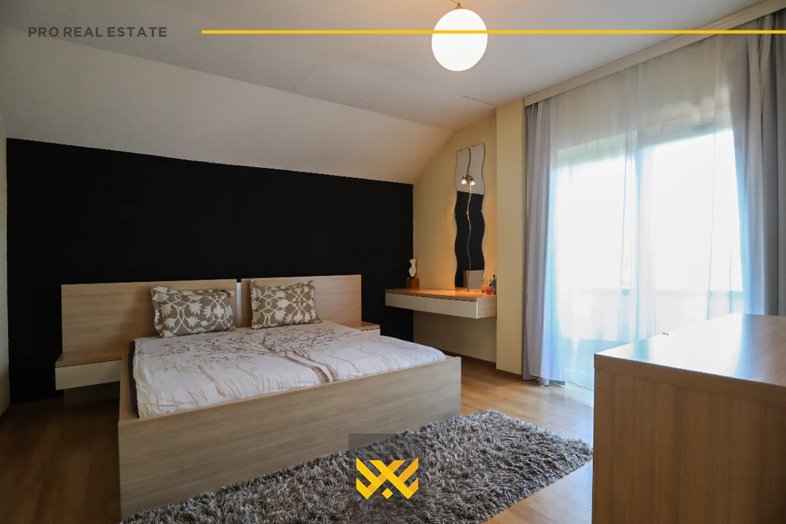 Shtëpi – Zyre 350m² me #QIRA në Emshir.