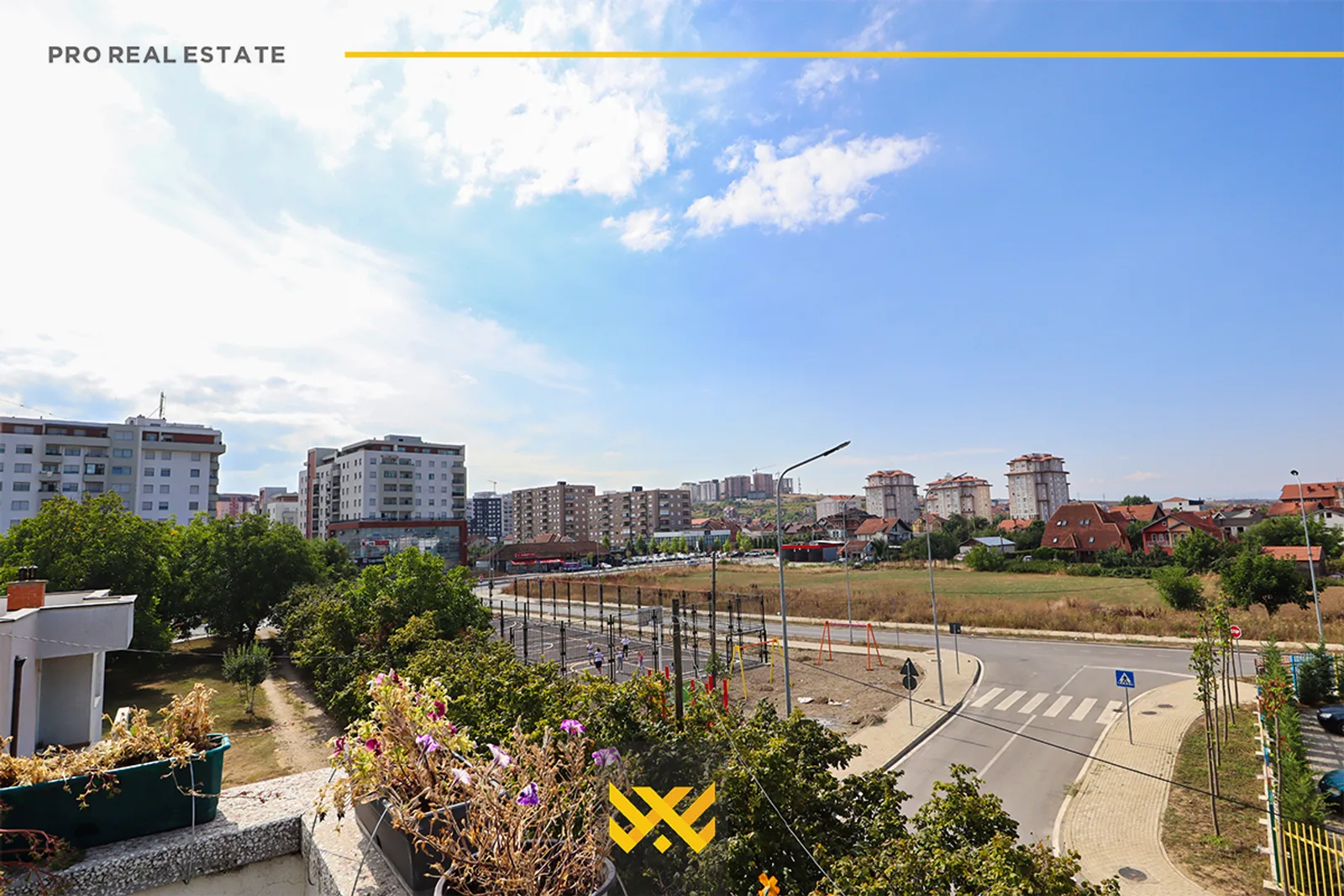Shtëpi – Zyre 350m² me #QIRA në Emshir.