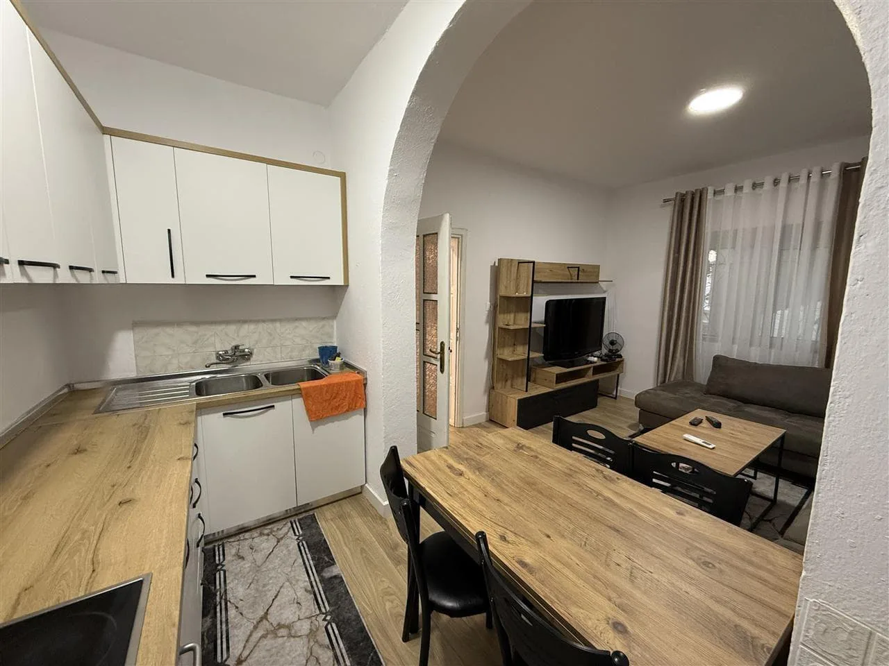 Vile Me Qera 1+1 ne Yzberisht (ID BV22473) Tirane